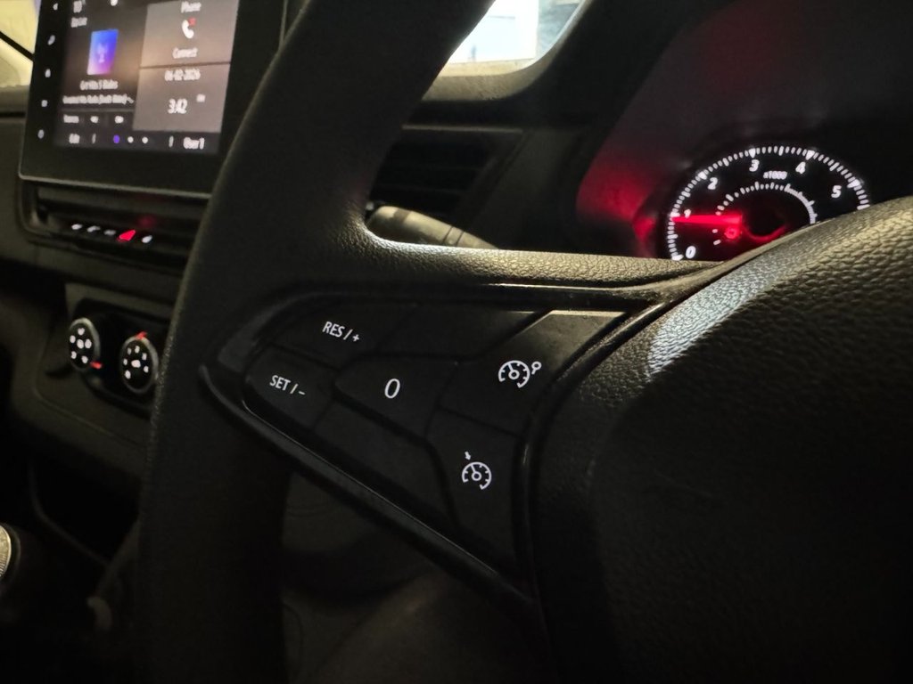 Used Renault Trafic 2023 for sale - 77464255: Photo 18