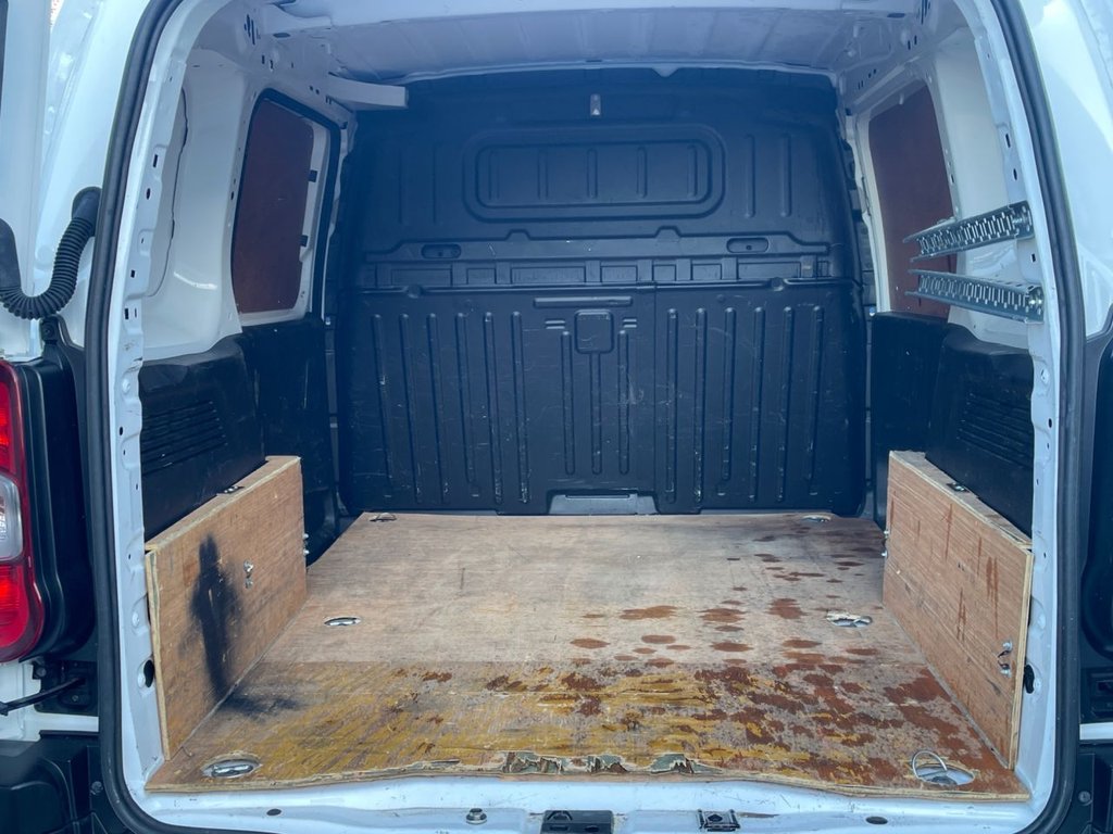 Used Vauxhall Combo 2021 for sale - 77080298: Photo 5