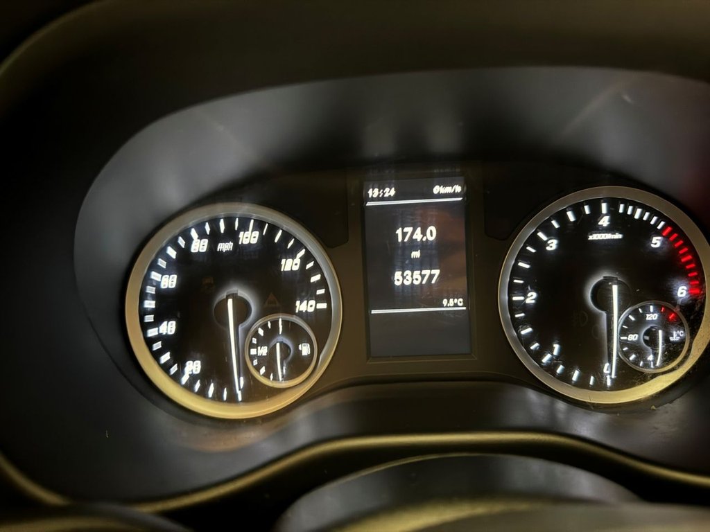 Used Mercedes-Benz Vito 2020 for sale - 77594294: Photo 9