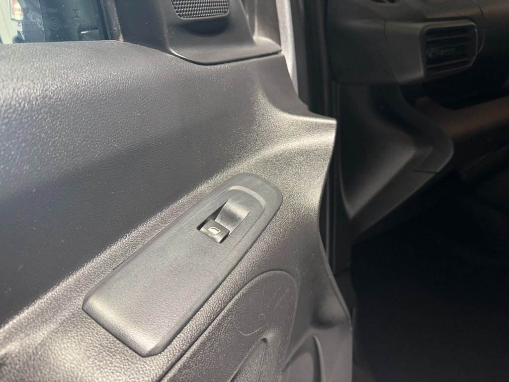 Used Vauxhall Combo 2022 for sale - 76617272: Photo 13