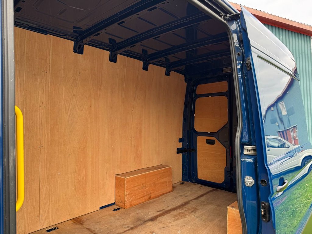 Used Volkswagen Crafter 2023 for sale - 76356104: Photo 13