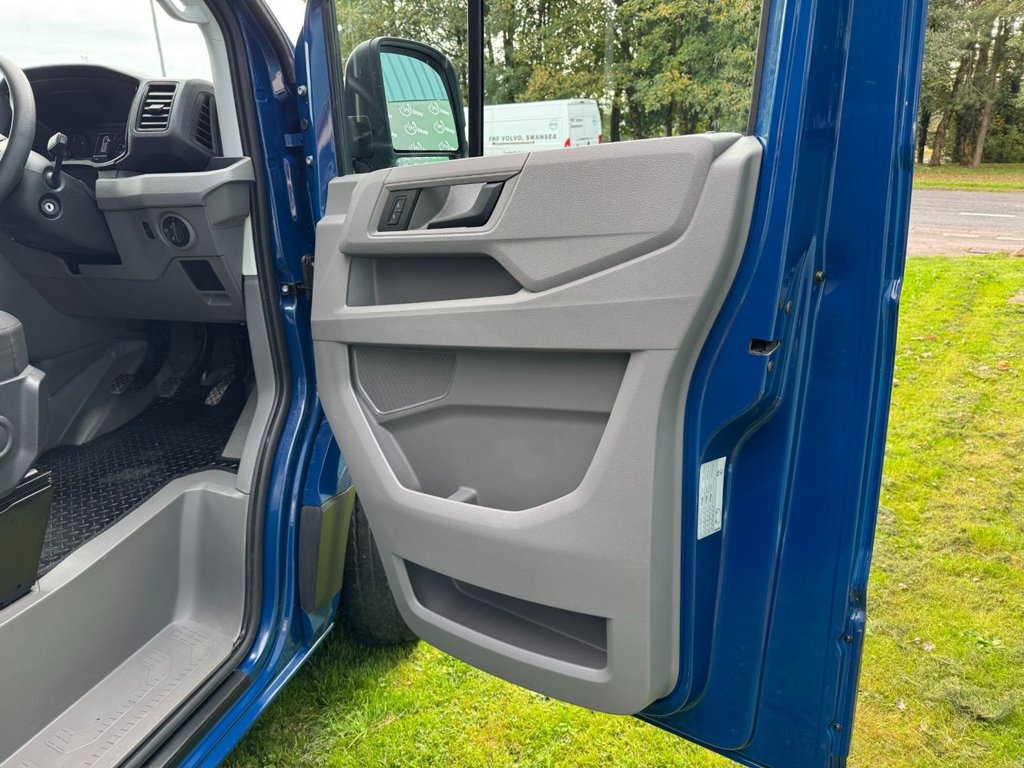 Used Volkswagen Crafter 2023 for sale - 76356104: Photo 28
