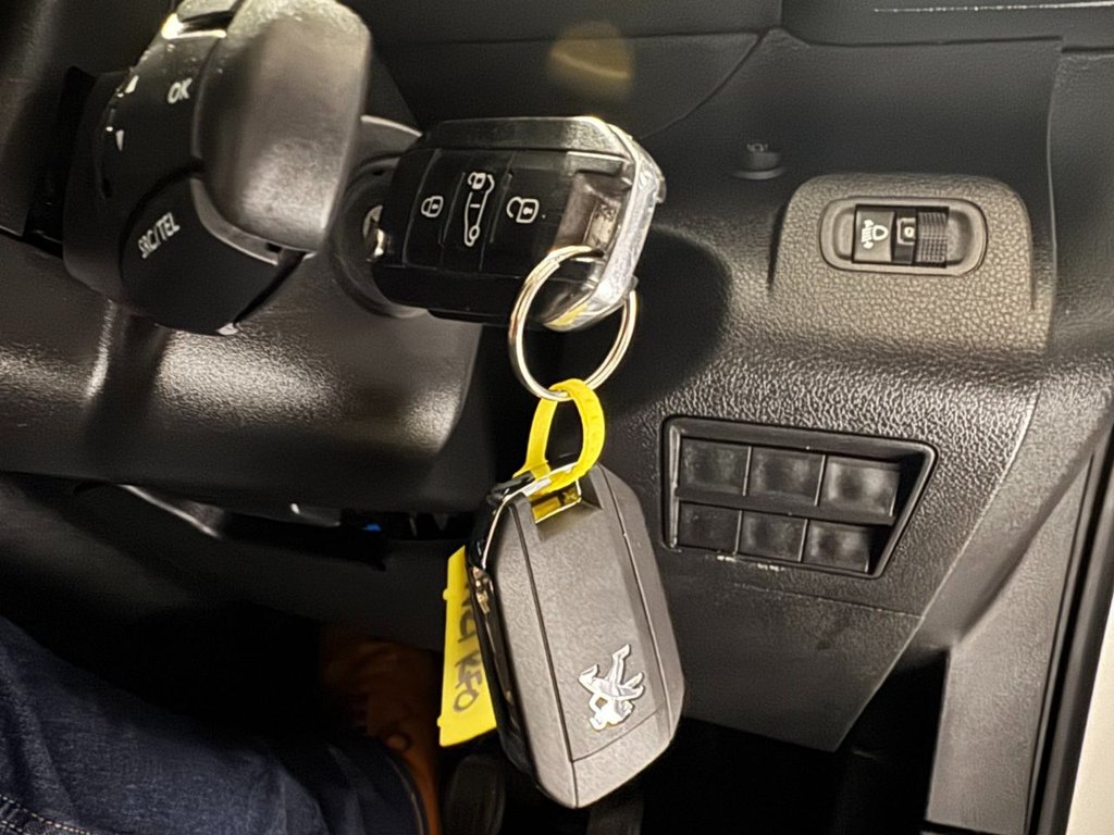 Used Peugeot Partner 2021 for sale - 77072671: Photo 22