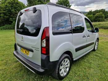 Used Peugeot Partner Tepee 2017 for sale - 74826729: Photo