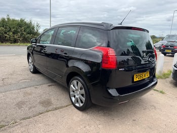 Used Peugeot 5008 2015 for sale - 79820733: Photo