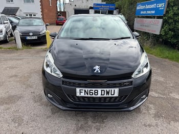Used Peugeot 208 2018 for sale - 79820450: Photo