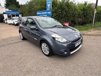 Used Renault Clio 2009 for sale - 79794499: Photo