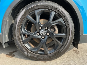 Used Toyota C-HR 2019 for sale - 78981677: Photo