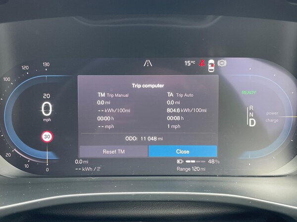 Used Volvo XC40 2023 for sale - 75601458: Photo 6