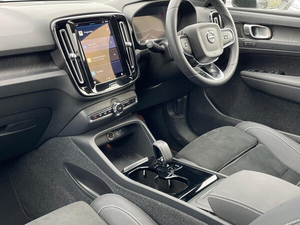 Used Volvo XC40 2023 for sale - 75601458: Photo 9