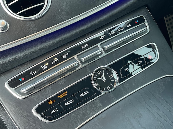 Used Mercedes-Benz E Class 2020 for sale - 76282846: Photo 32
