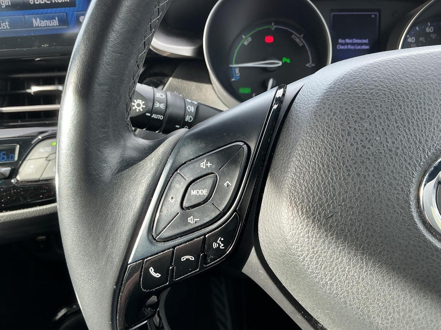 Used Toyota C-HR 2019 for sale - 77352067: Photo 26