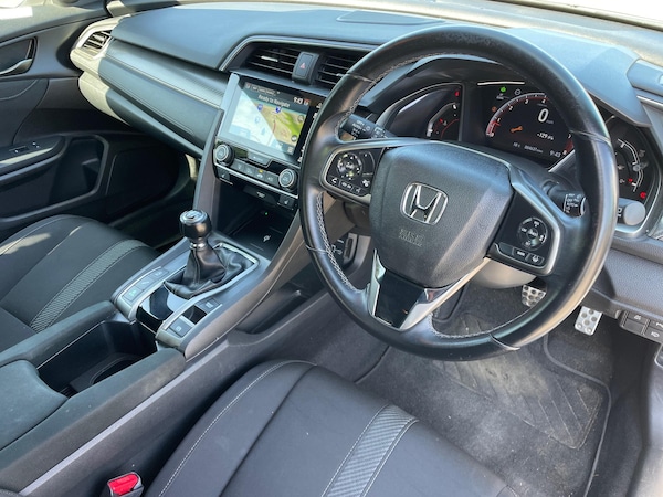 Used Honda Civic 2019 for sale - 75600878: Photo 5