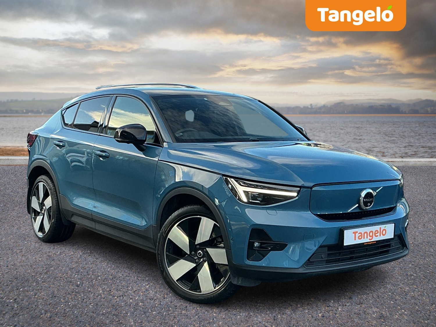 Used Volvo C40 2023 for sale - 77103687: Photo 1