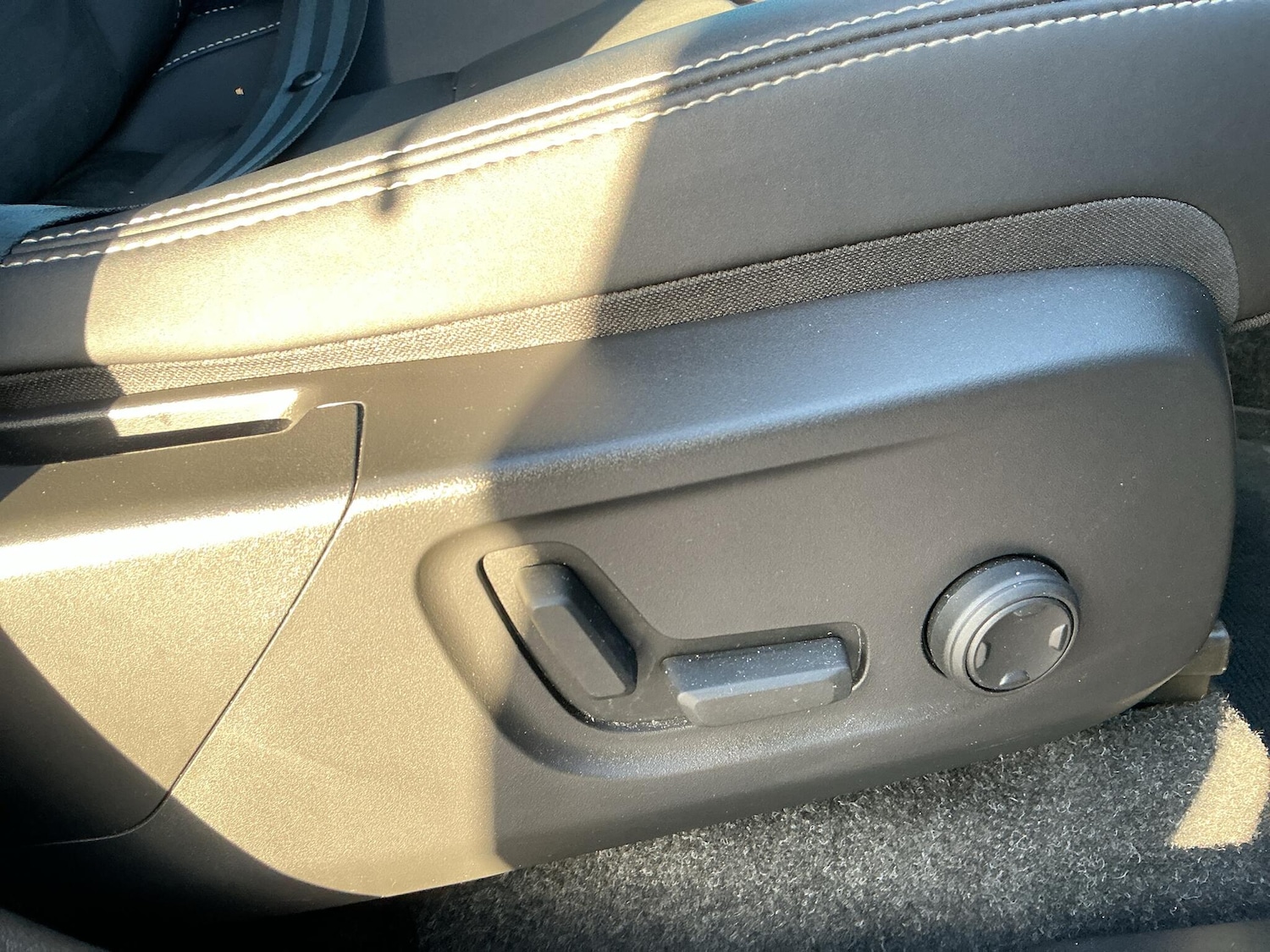 Used Volvo C40 2023 for sale - 77103687: Photo 35