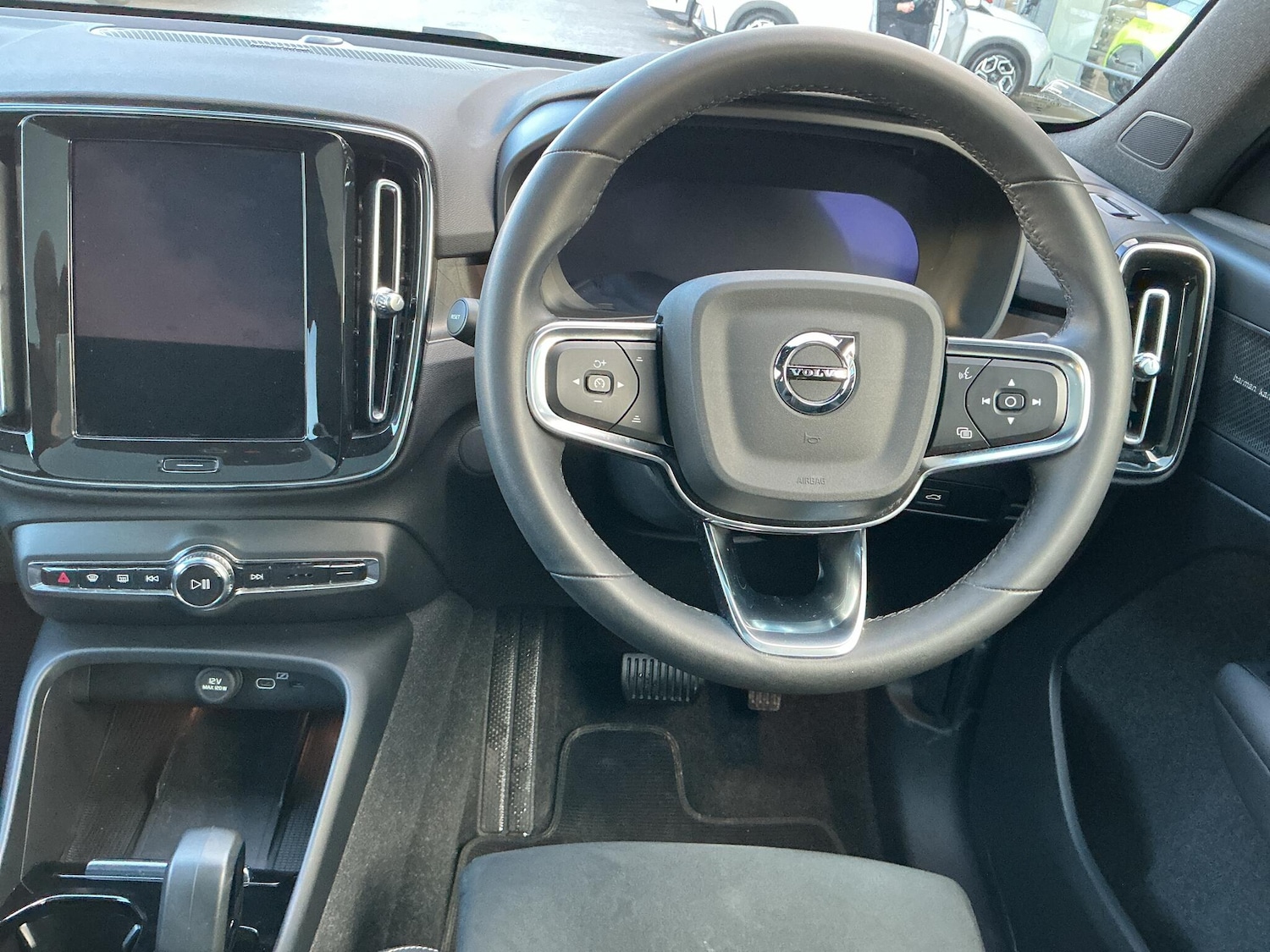 Used Volvo C40 2023 for sale - 77103687: Photo 7