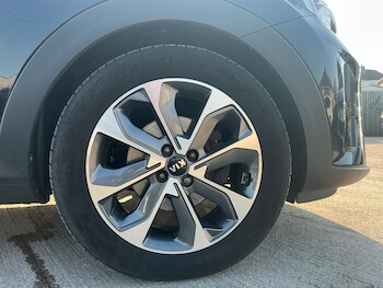 Used Kia Stonic 2019 for sale - 77724116: Photo