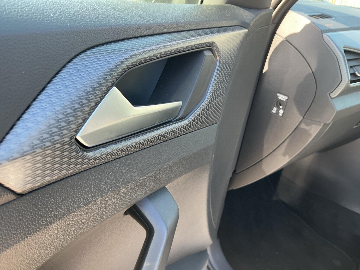 Used Volkswagen T-Cross 2024 for sale - 77626084: Photo 23