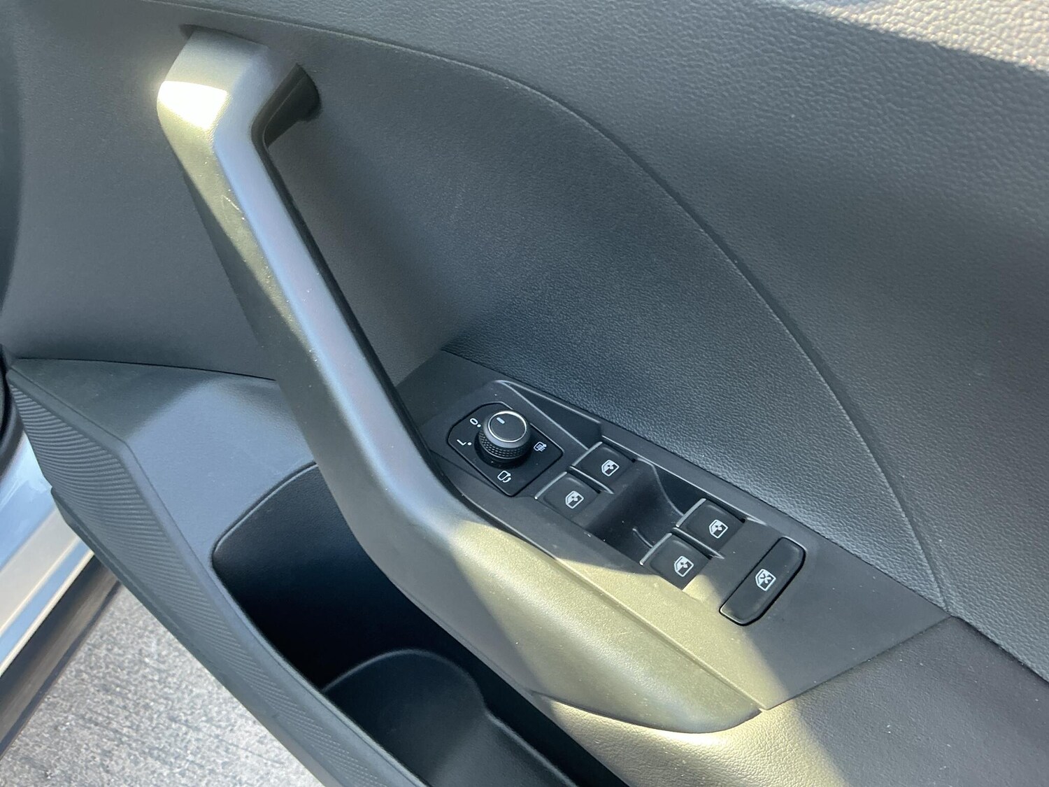 Used Volkswagen T-Cross 2024 for sale - 77626084: Photo 26