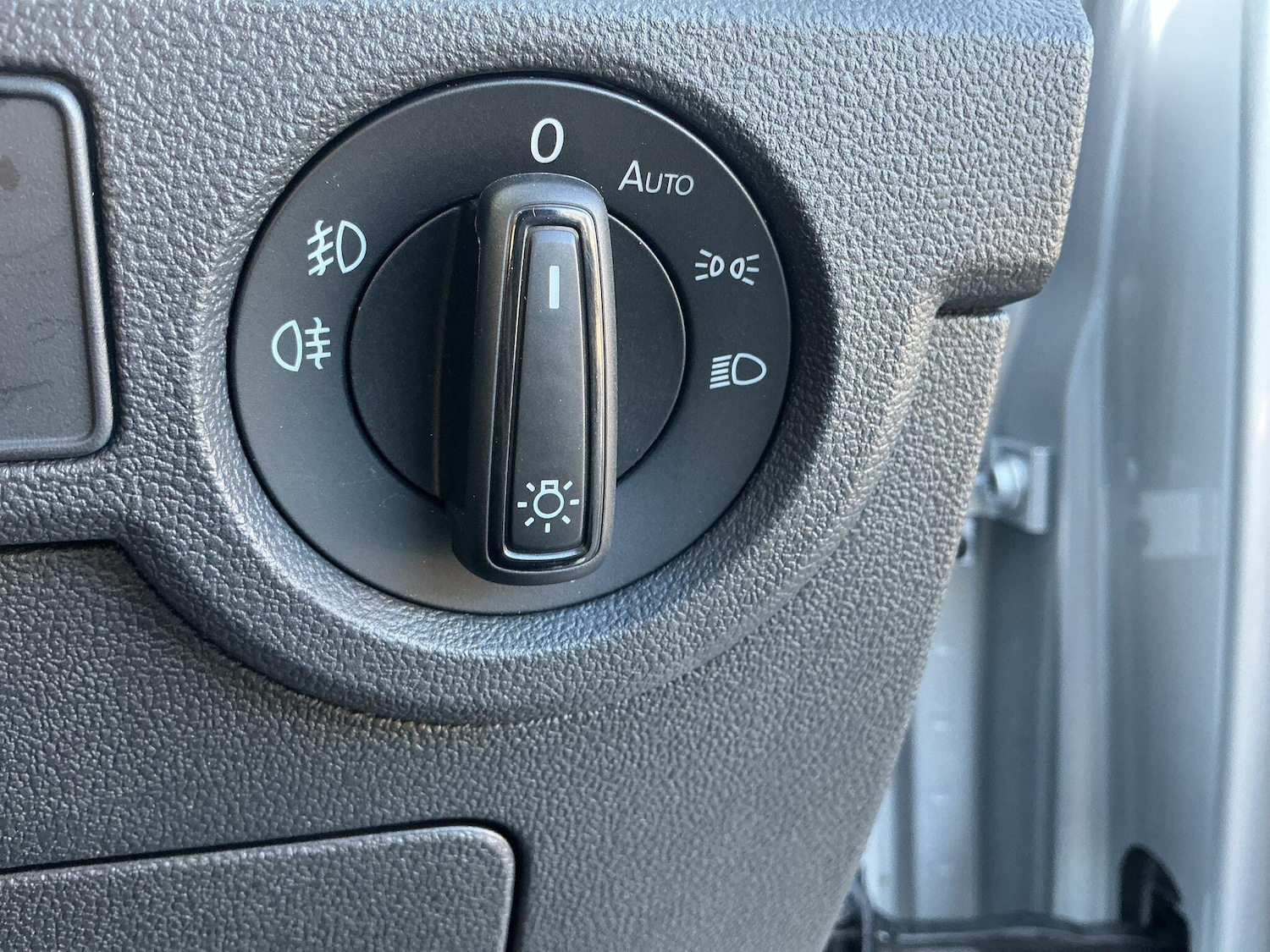 Used Volkswagen T-Cross 2024 for sale - 77626084: Photo 27