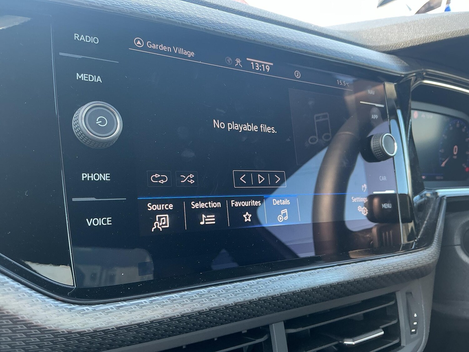 Used Volkswagen T-Cross 2024 for sale - 77626084: Photo 31