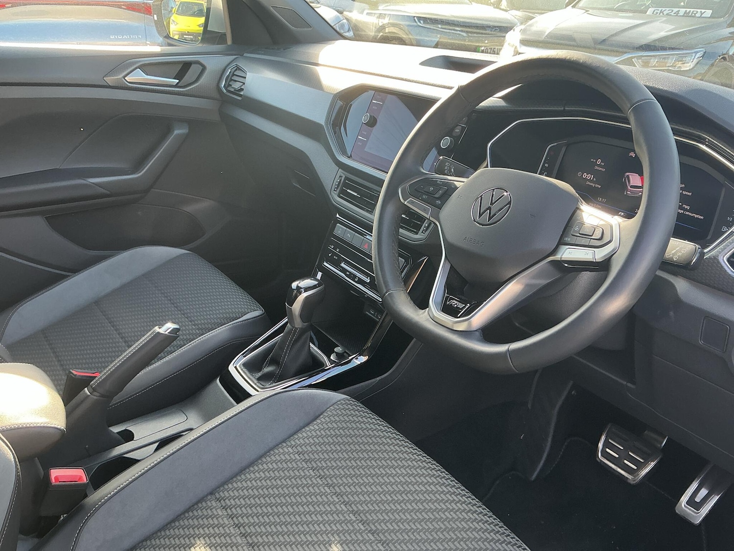 Used Volkswagen T-Cross 2024 for sale - 77626084: Photo 5