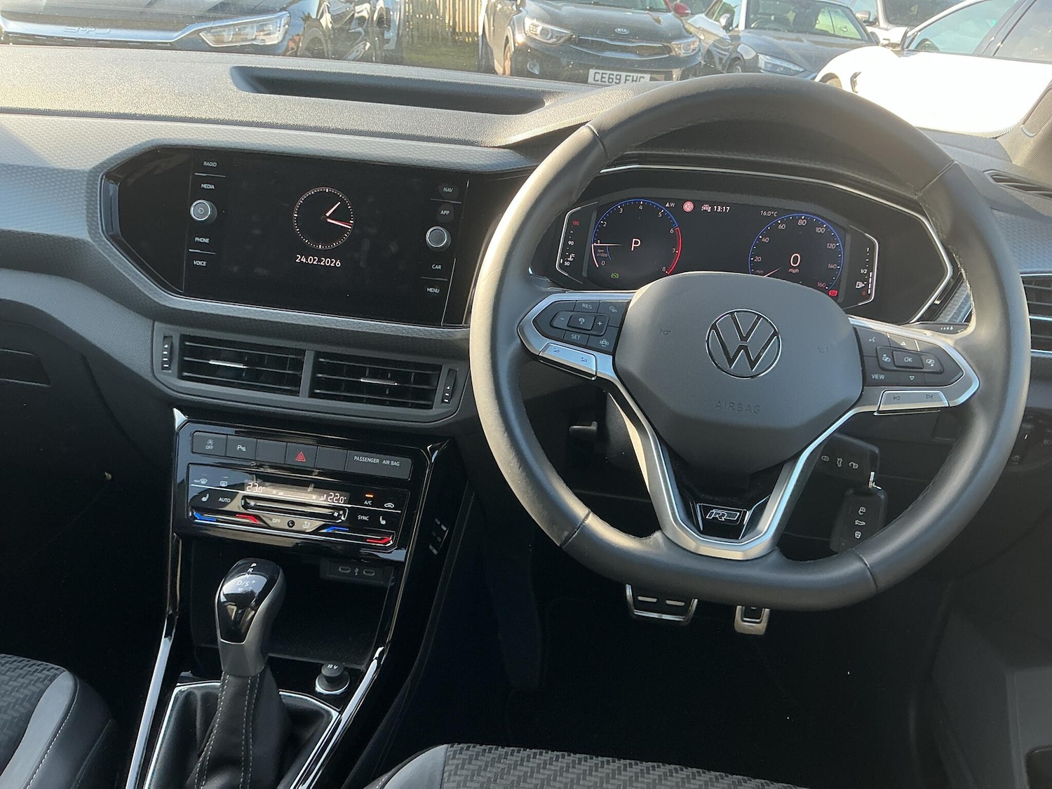 Used Volkswagen T-Cross 2024 for sale - 77626084: Photo 7