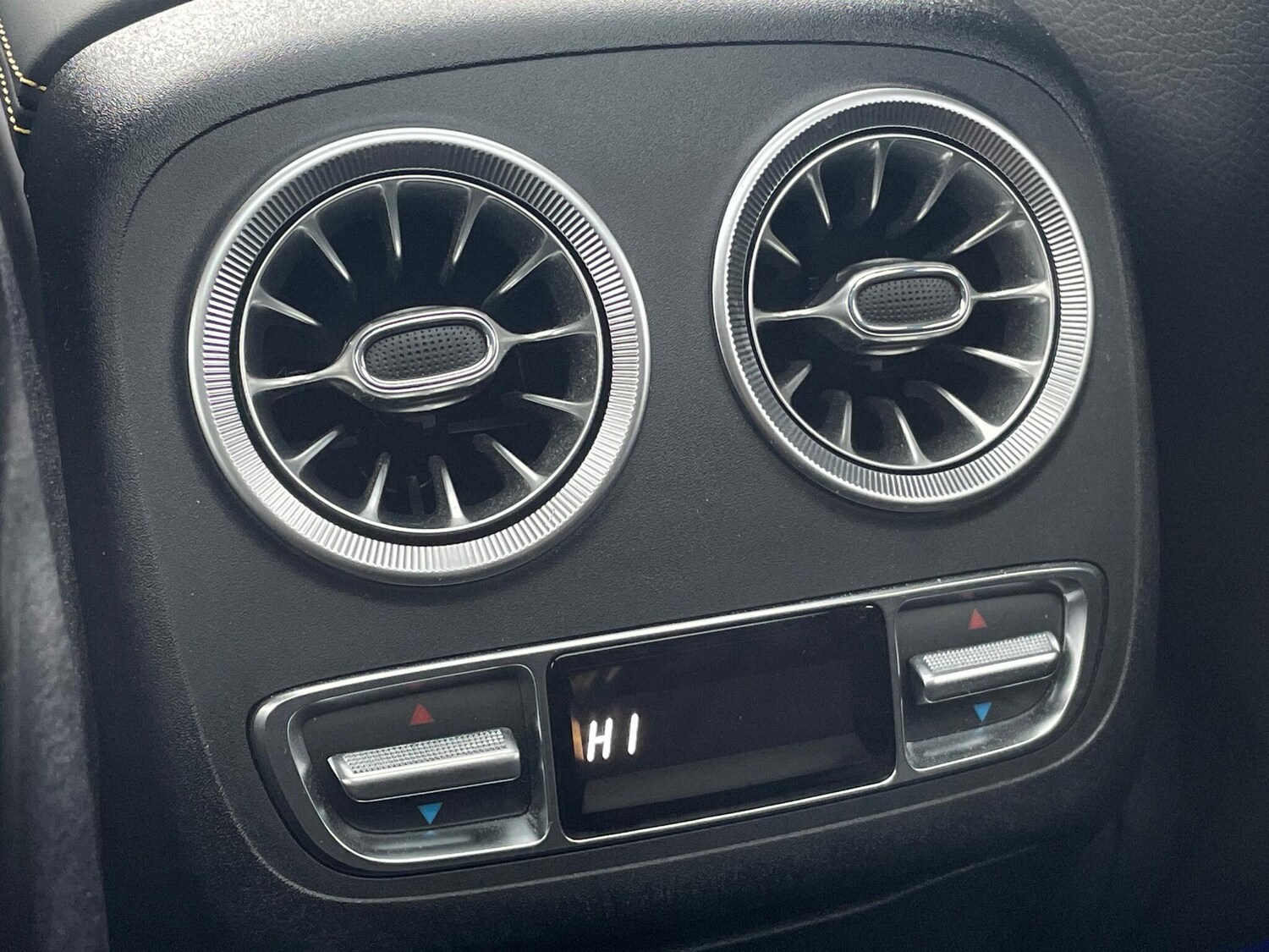 Used Mercedes-Benz AMG GT 2024 for sale - 76644592: Photo 33