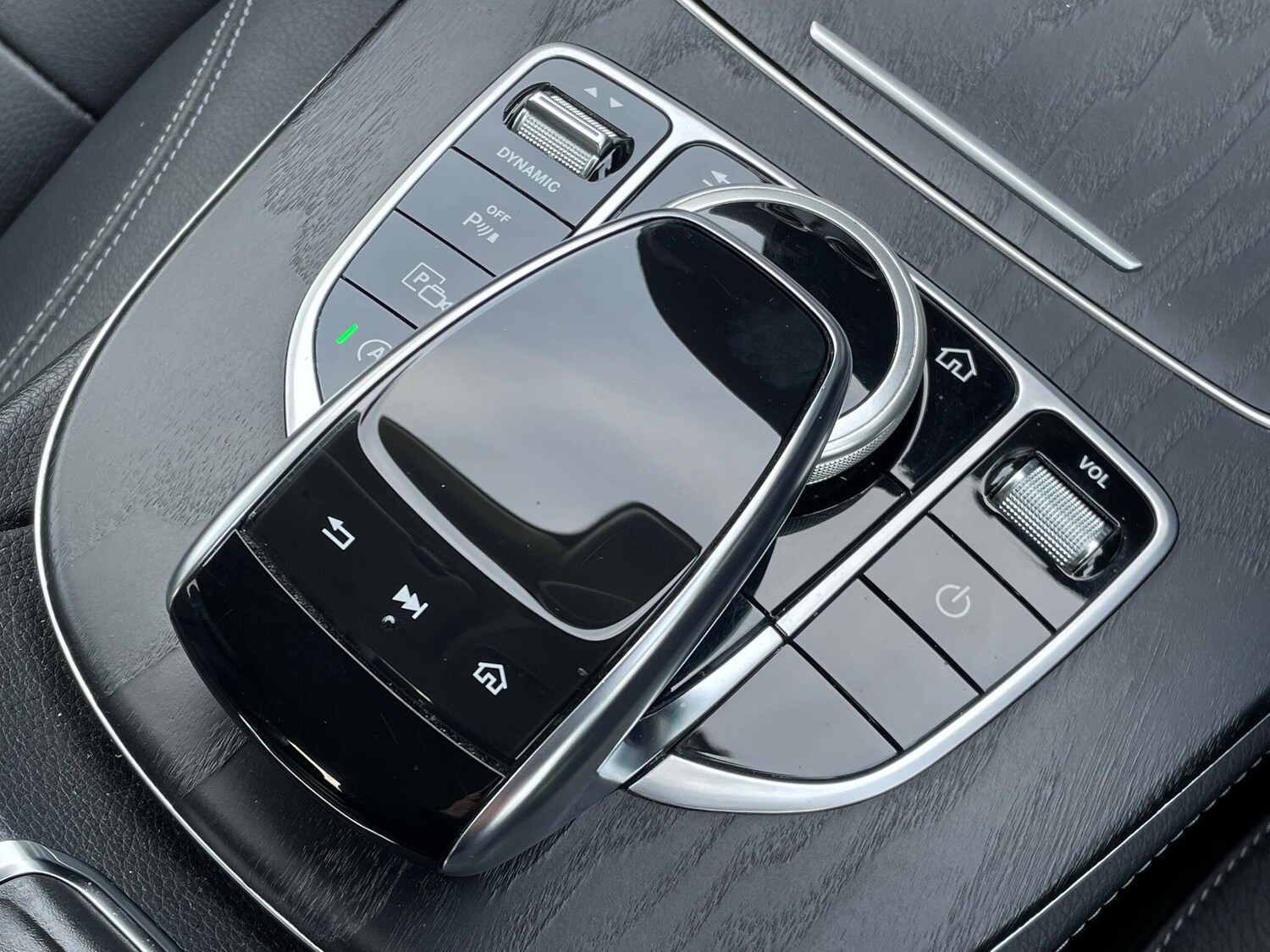 Used Mercedes-Benz E Class 2020 for sale - 76913004: Photo 28