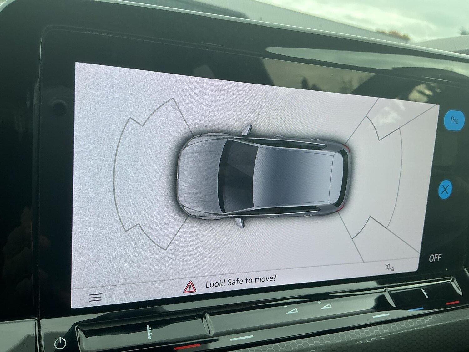 Used Volkswagen Golf 2023 for sale - 76013847: Photo 14