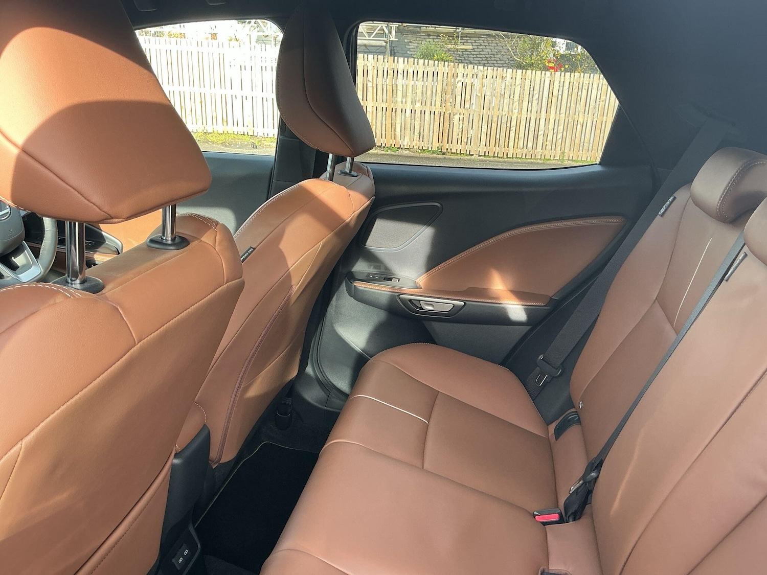 Used Lexus LBX 2024 for sale - 76440440: Photo 10