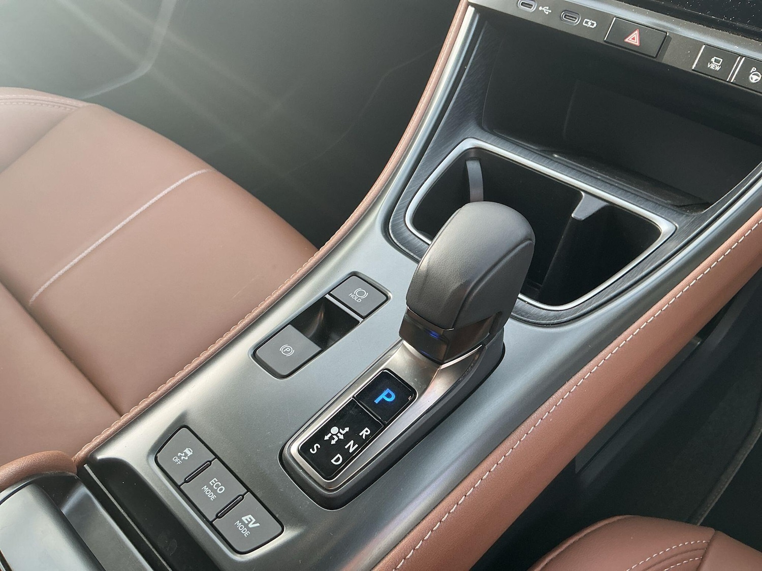 Used Lexus LBX 2024 for sale - 76440440: Photo 8