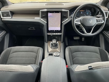 Used Volkswagen Amarok 2023 for sale - 76283399: Photo 2