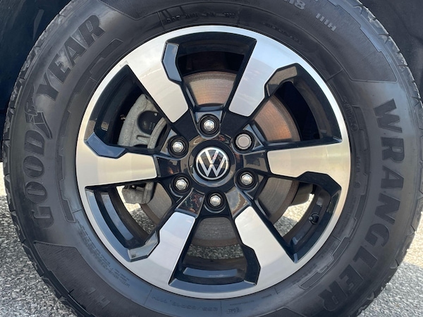 Used Volkswagen Amarok 2023 for sale - 76283399: Photo 5