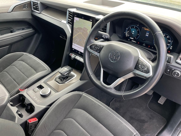 Used Volkswagen Amarok 2023 for sale - 76283399: Photo 9
