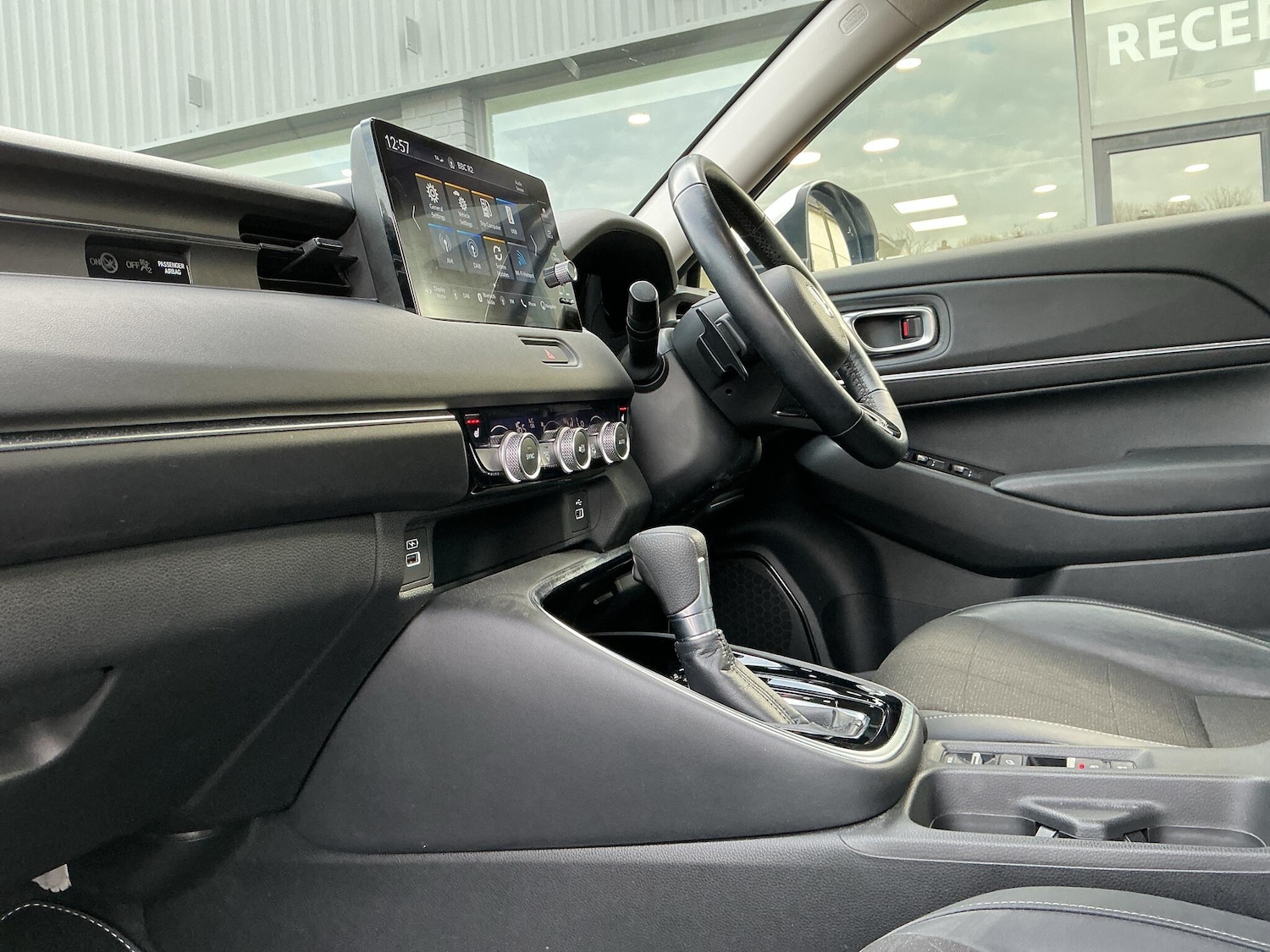 Used Honda HR-V 2021 for sale - 76633105: Photo 34