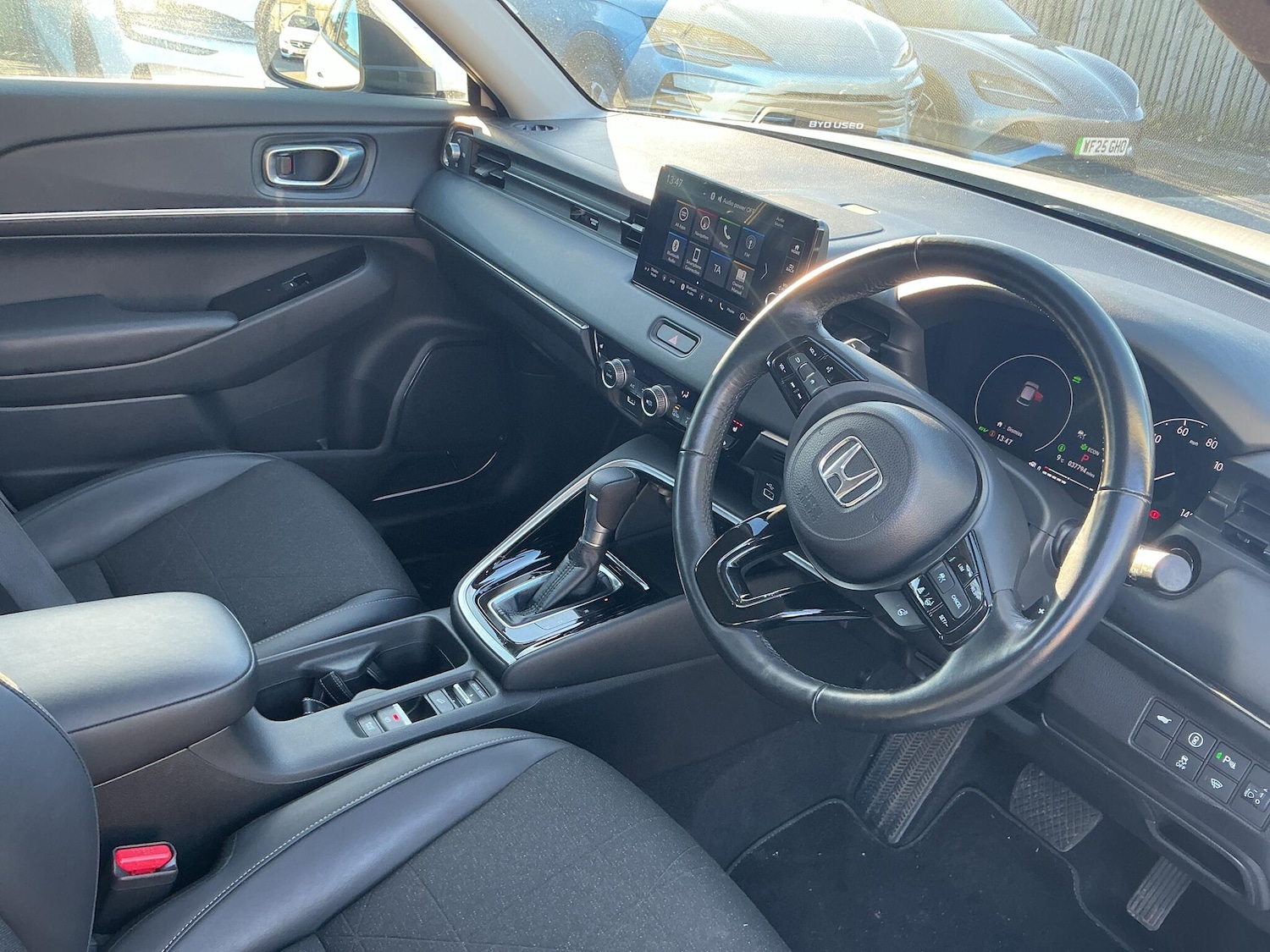 Used Honda HR-V 2021 for sale - 76633105: Photo 5