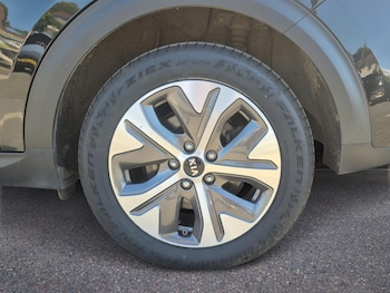 Used Kia Niro 2021 for sale - 79472004: Photo