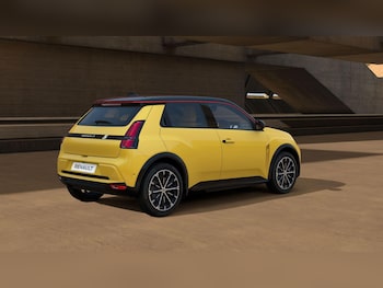 Used Renault 5 2025 for sale - 77637419: Photo