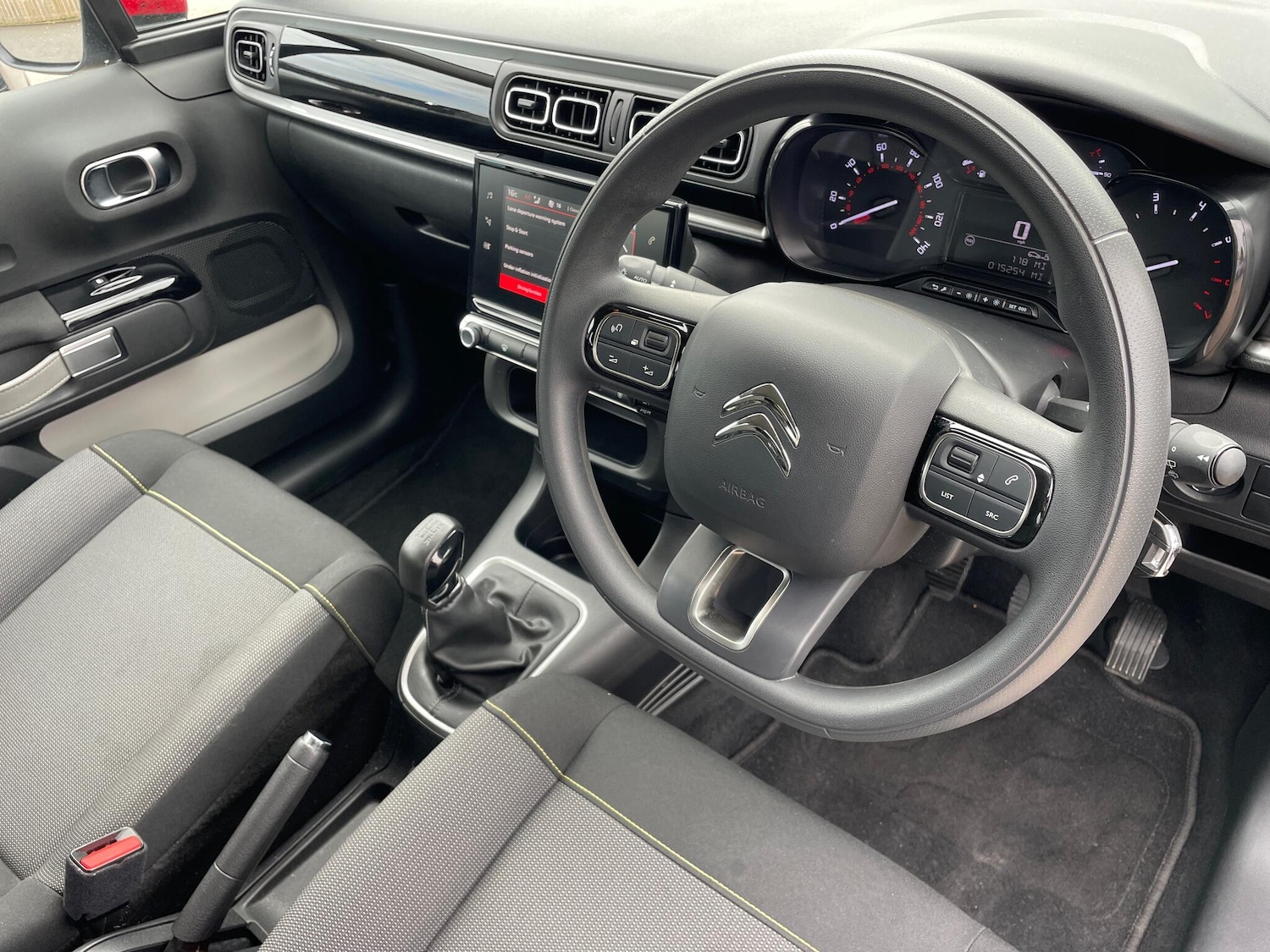 Used Citroen C3 2021 for sale - 76409636: Photo 5