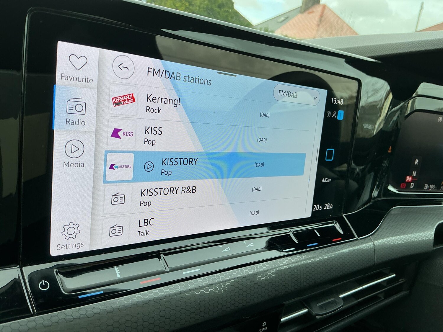 Used Volkswagen Golf for sale - 77537970: Photo 28