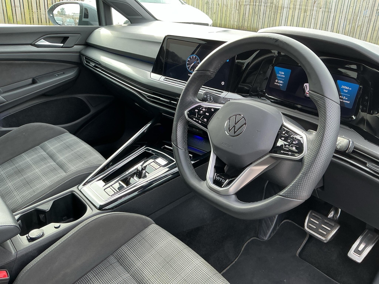 Used Volkswagen Golf for sale - 77537970: Photo 5