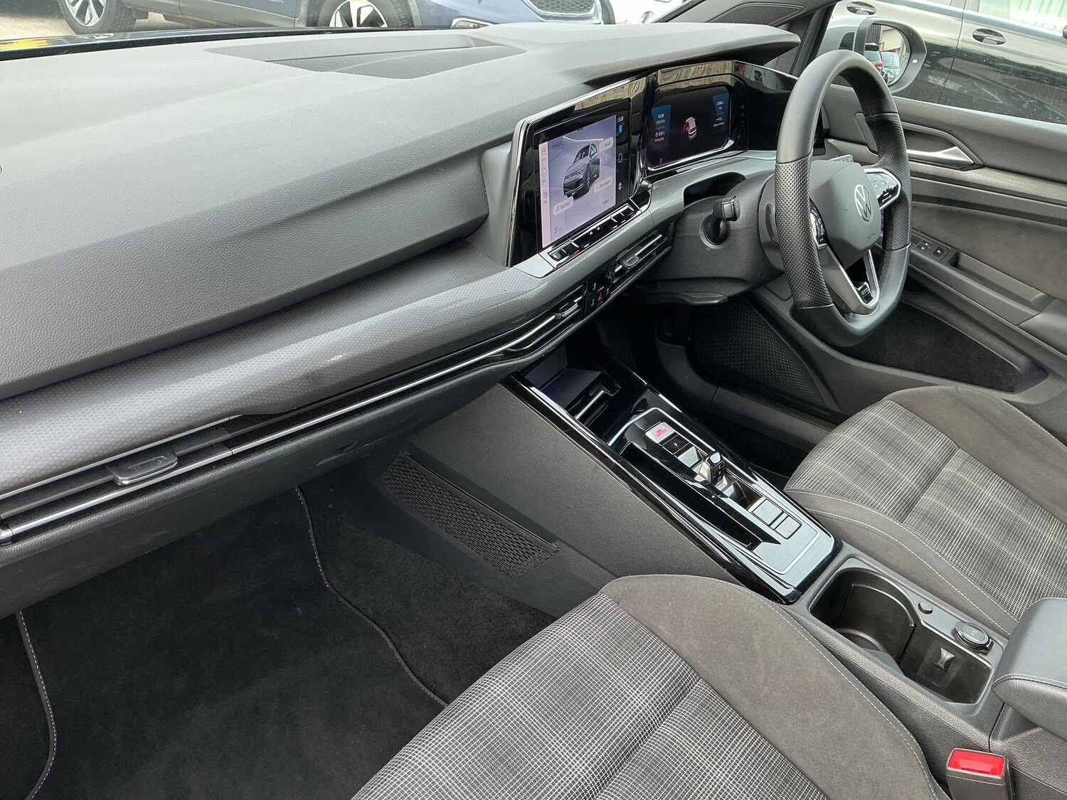 Used Volkswagen Golf for sale - 77537970: Photo 9