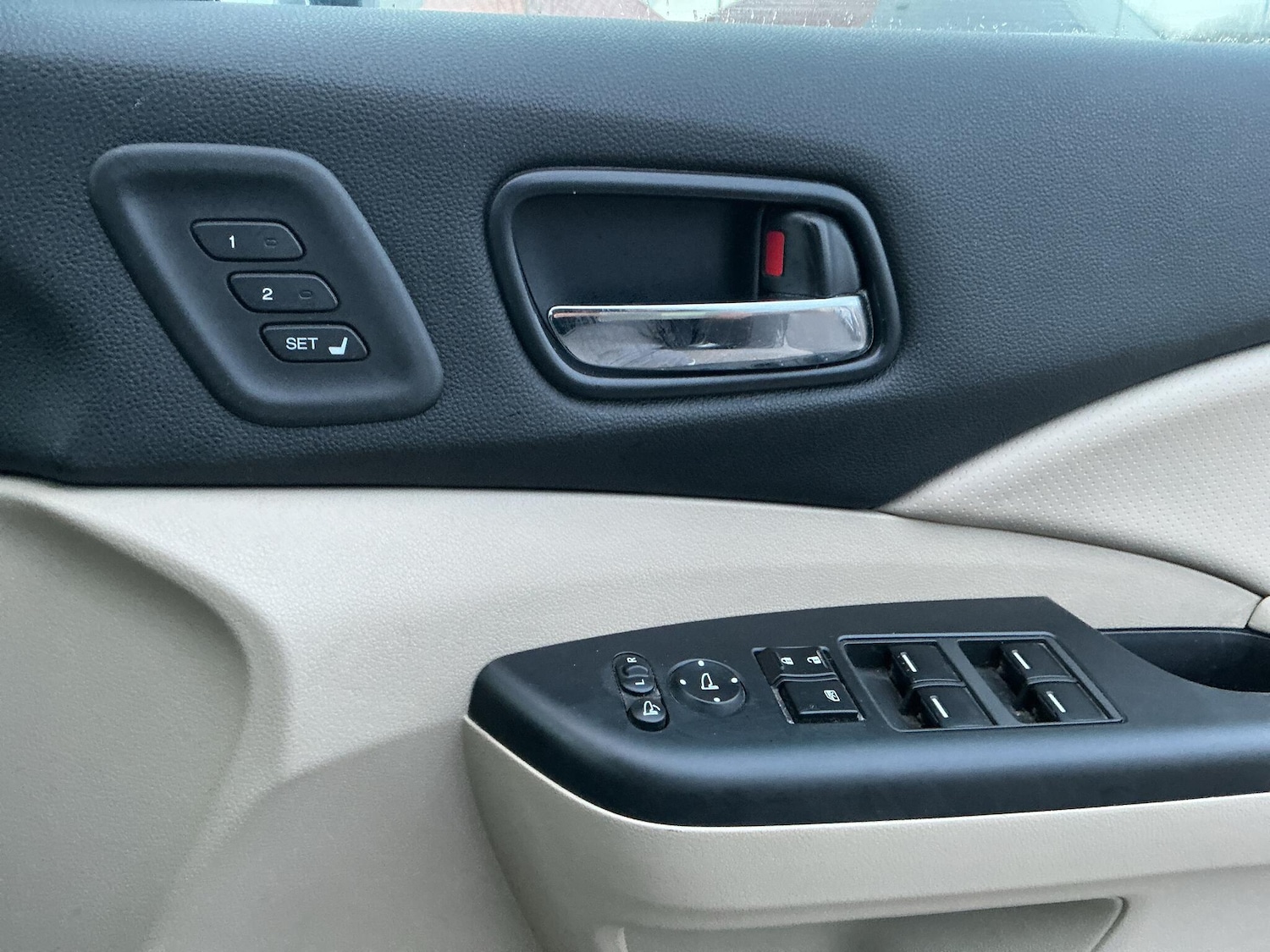 Used Honda CR-V 2014 for sale - 77440105: Photo 19