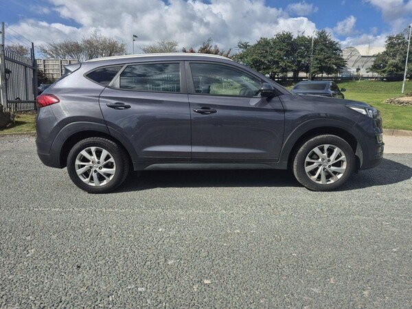 Used Hyundai TUCSON 2019 for sale - 75990079: Photo 2