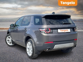 Used Land Rover Discovery Sport 2017 for sale - 75729826: Photo