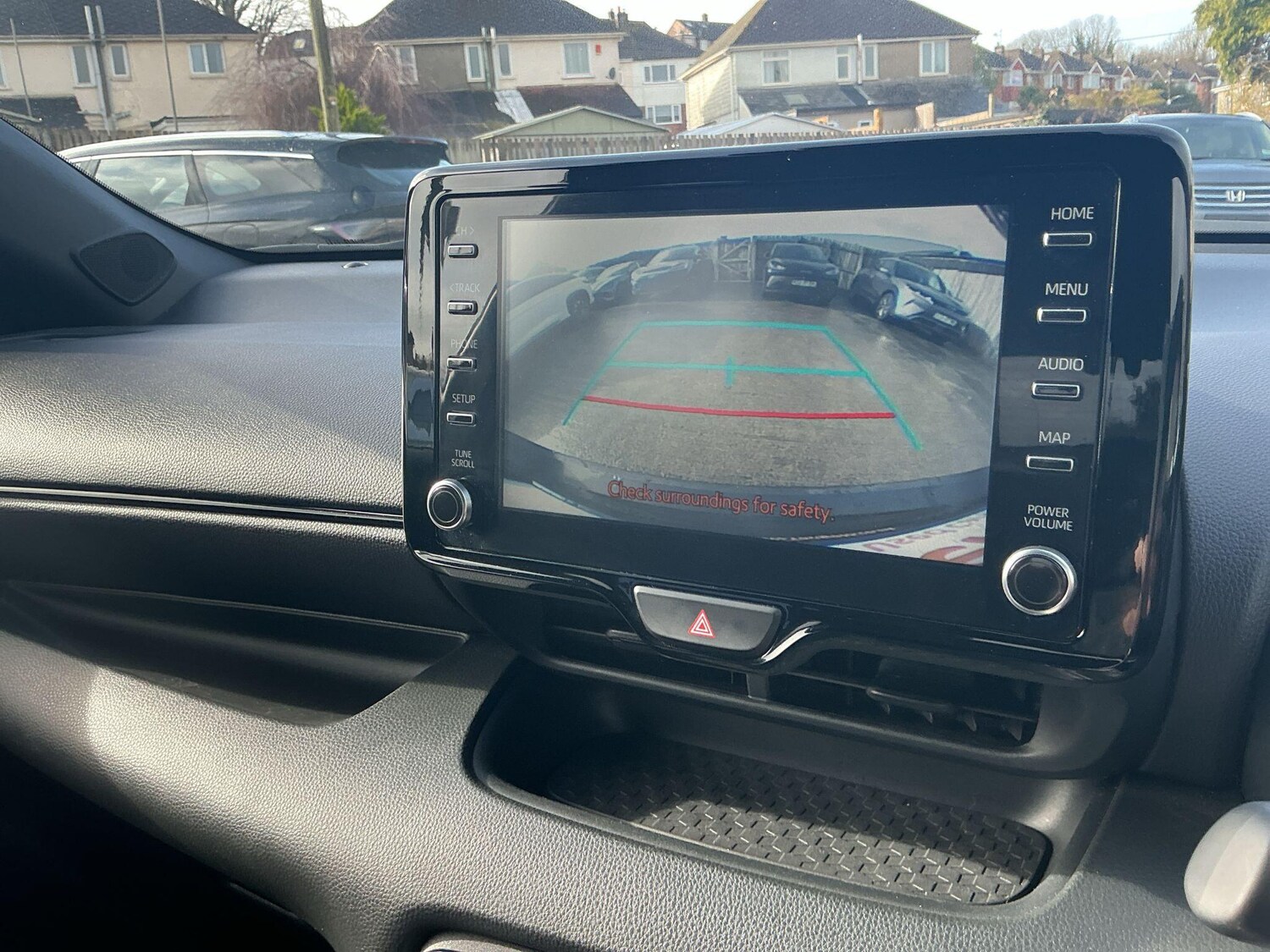 Used Toyota Yaris 2023 for sale - 77320774: Photo 19