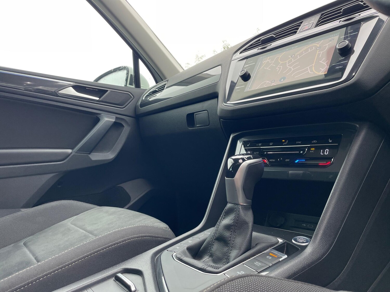 Used Volkswagen Tiguan 2021 for sale - 75965073: Photo 21