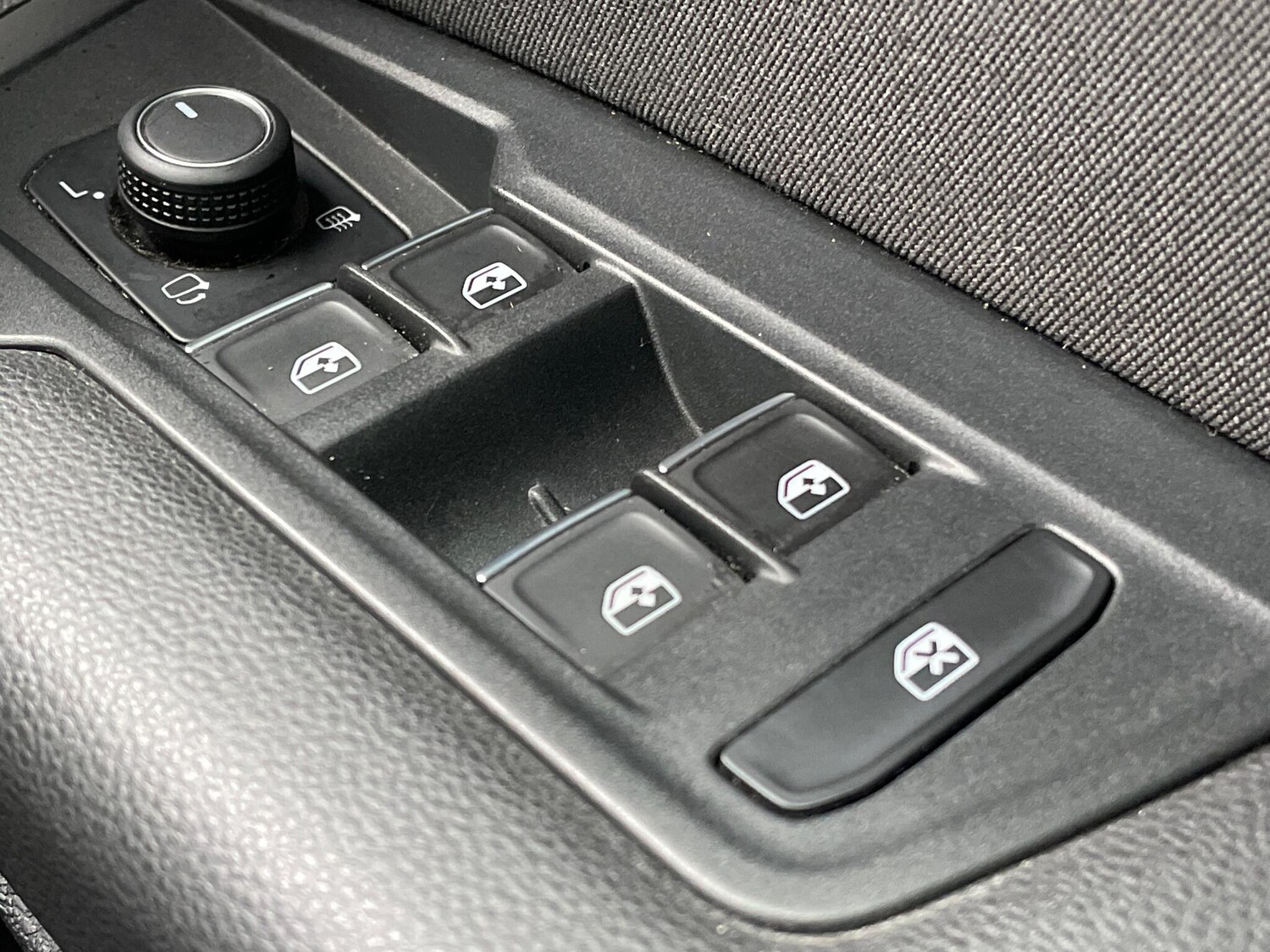 Used Volkswagen Tiguan 2021 for sale - 75965073: Photo 23