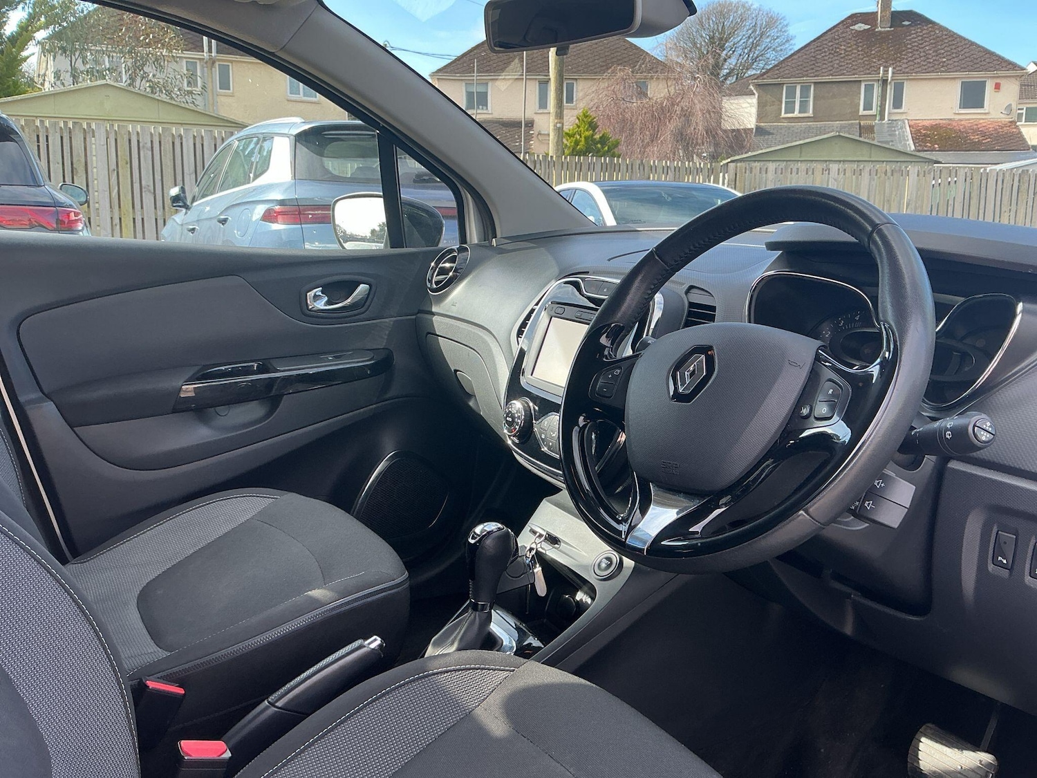 Used Renault Captur 2016 for sale - 78020165: Photo 10